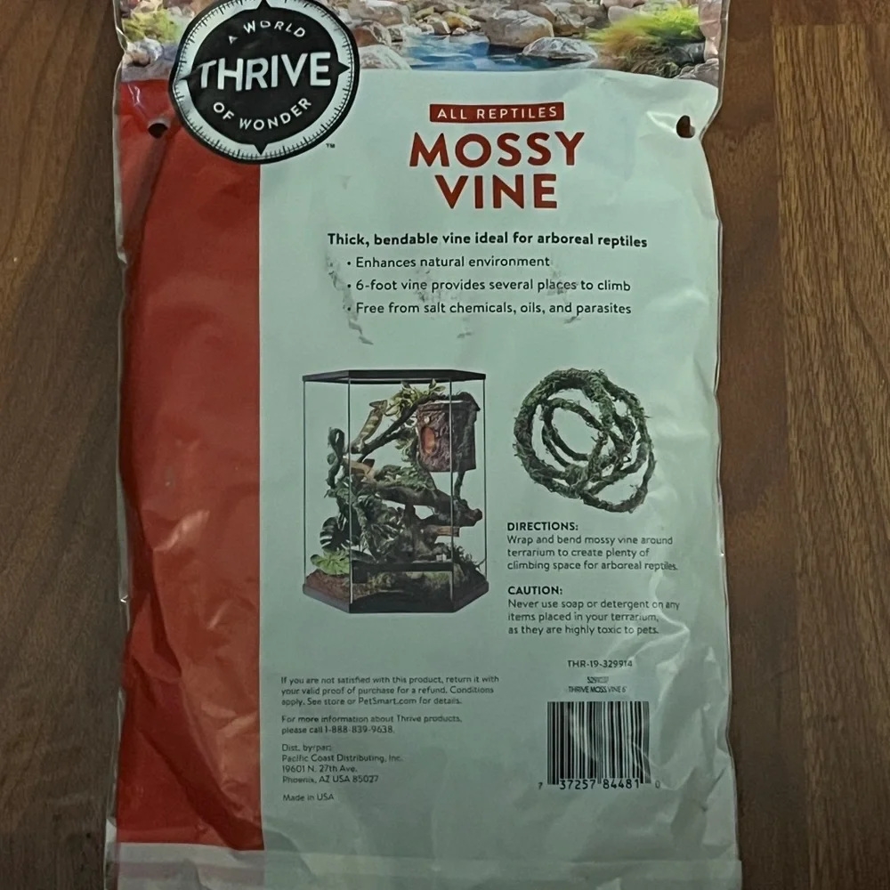 Thrive All Reptiles Mossy Vine - Green